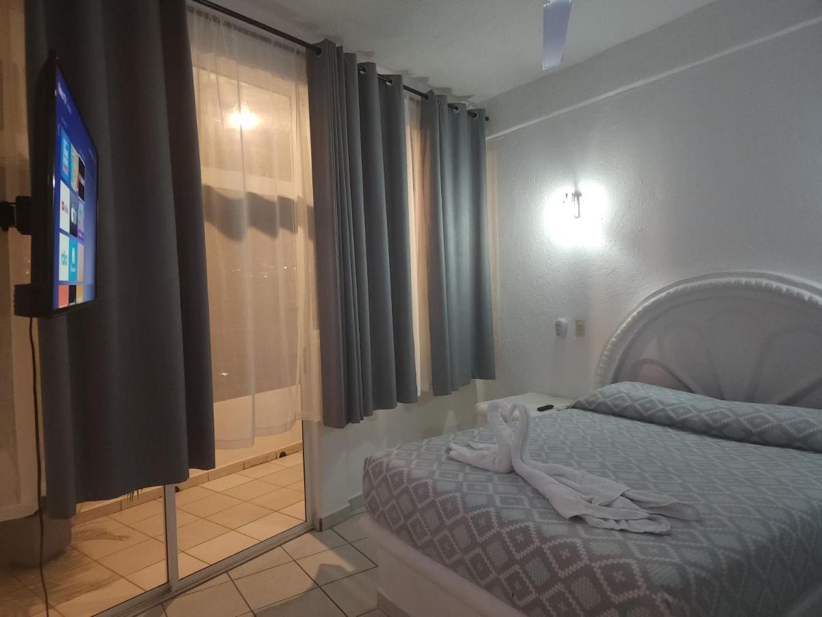 1 Bedroom Apt With Ac , Tv , Wi-Fi Near Dt And Beach ซีฮัวตาเนโค ภายนอก รูปภาพ